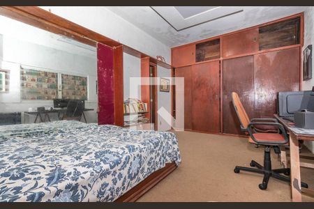 Casa à venda com 1360m², 5 quartos e 3 vagas