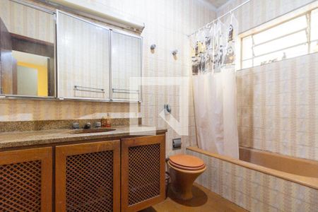 Casa à venda com 190m², 4 quartos e 2 vagas