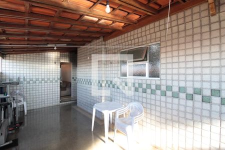 Apartamento à venda com 140m², 4 quartos e 1 vagaÁrea de Serviço