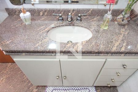 Apartamento à venda com 140m², 4 quartos e 1 vagaBanheiro Social