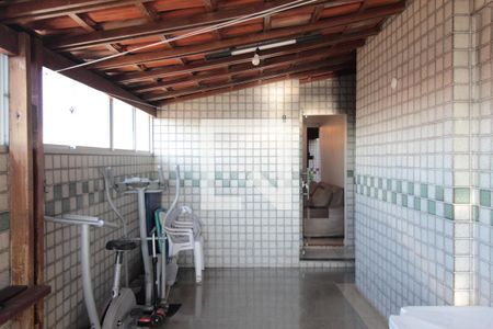 Apartamento à venda com 140m², 4 quartos e 1 vagaÁrea de Serviço