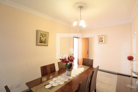 Apartamento à venda com 140m², 4 quartos e 1 vagaSala de Jantar