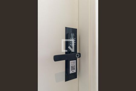 Studio à venda com 28m², 1 quarto e sem vagaFechadura Eletrônica