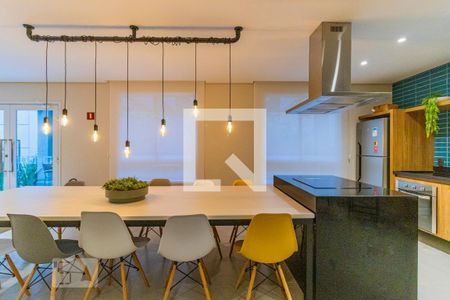 Studio à venda com 28m², 1 quarto e sem vagaÁrea comum - Salão de festas