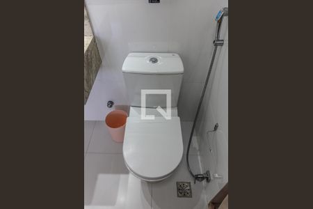 Apartamento à venda com 67m², 2 quartos e 1 vaga Apartamento à venda com 67m², 2 quartos e 1 vagaSuíte 2 - Banheiro