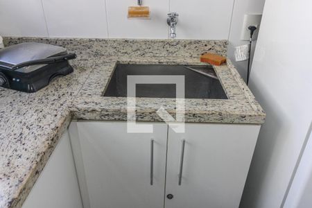 Apartamento à venda com 67m², 2 quartos e 1 vaga Apartamento à venda com 67m², 2 quartos e 1 vagaCozinha e Área de Serviço