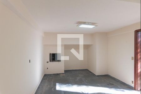 Casa à venda com 600m², 4 quartos e 4 vagasQuarto de Serviço