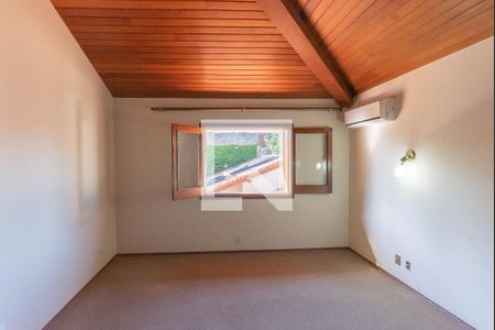 Casa à venda com 600m², 4 quartos e 4 vagasSuíte 1