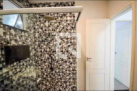 Apartamento à venda com 83m², 3 quartos e sem vaga Apartamento à venda com 83m², 3 quartos e sem vagaBanheiro Social