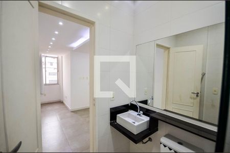 Apartamento à venda com 83m², 3 quartos e sem vaga Apartamento à venda com 83m², 3 quartos e sem vagaBanheiro da Suíte