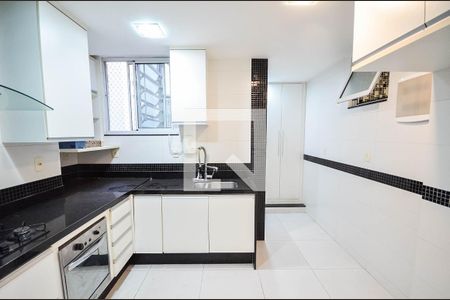 Apartamento à venda com 83m², 3 quartos e sem vaga Apartamento à venda com 83m², 3 quartos e sem vagaCozinha