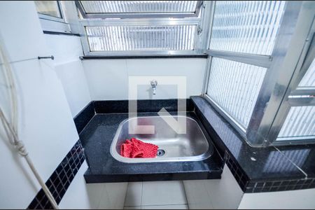 Apartamento à venda com 83m², 3 quartos e sem vaga Apartamento à venda com 83m², 3 quartos e sem vagaÁrea de Serviço