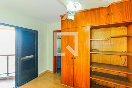 Apartamento à venda com 197m², 4 quartos e 3 vagas Apartamento à venda com 197m², 4 quartos e 3 vagasSuíte 1