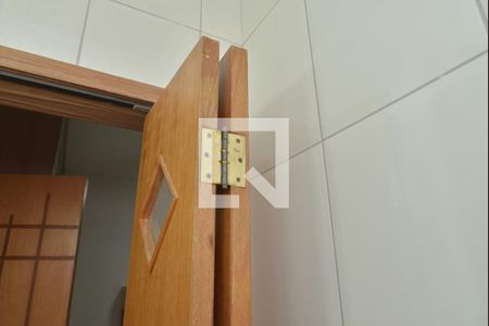 Casa à venda com 300m², 3 quartos e 4 vagasBanheiro da Suíte 2