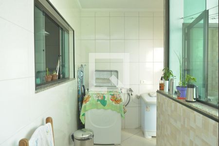 Casa à venda com 300m², 3 quartos e 4 vagasÁrea de serviço 