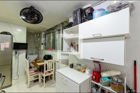 Apartamento à venda com 65m², 2 quartos e sem vagaCozinha