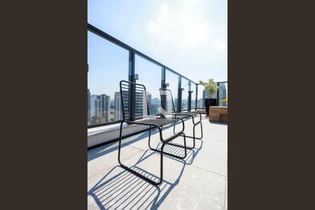 Studio para alugar com 25m², 1 quarto e sem vaga Studio para alugar com 25m², 1 quarto e sem vagaSalão de Festas