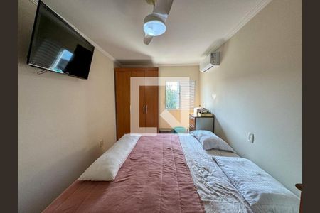 Casa à venda com 170m², 3 quartos e 2 vagas Casa à venda com 170m², 3 quartos e 2 vagasFoto 11