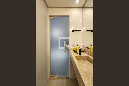 Casa à venda com 150m², 3 quartos e sem vaga Casa à venda com 150m², 3 quartos e sem vagaBanheiro da Suíte