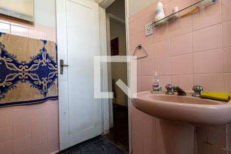 Apartamento à venda com 75m², 2 quartos e sem vaga Apartamento à venda com 75m², 2 quartos e sem vagaBanheiro