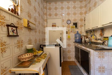 Apartamento à venda com 75m², 2 quartos e sem vaga Apartamento à venda com 75m², 2 quartos e sem vagaCozinha