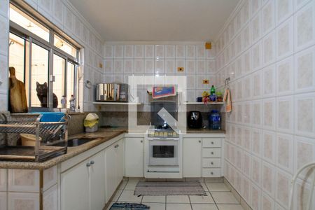 Casa à venda com 130m², 3 quartos e 2 vagas Casa à venda com 130m², 3 quartos e 2 vagasCozinha