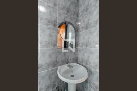 Casa à venda com 277m², 3 quartos e 4 vagasBanheiro 2