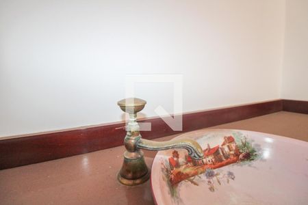 Apartamento à venda com 388m², 4 quartos e 4 vagas Apartamento à venda com 388m², 4 quartos e 4 vagasLavabo