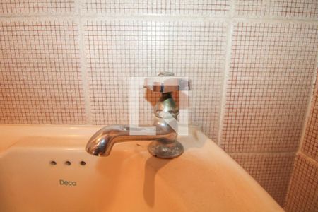 Apartamento à venda com 388m², 4 quartos e 4 vagas Apartamento à venda com 388m², 4 quartos e 4 vagasÁrea de Serviço