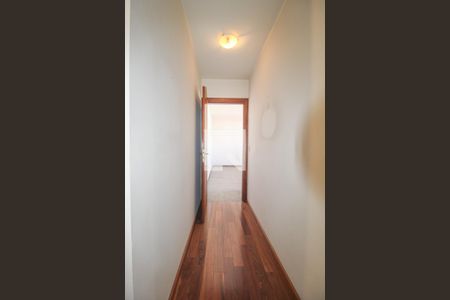 Apartamento à venda com 388m², 4 quartos e 4 vagas Apartamento à venda com 388m², 4 quartos e 4 vagasCorredor