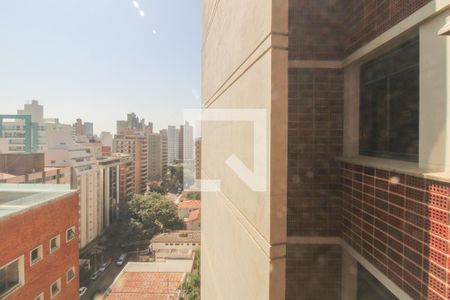 Apartamento à venda com 388m², 4 quartos e 4 vagas Apartamento à venda com 388m², 4 quartos e 4 vagasÁrea de Serviço