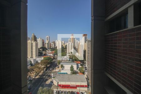 Apartamento à venda com 388m², 4 quartos e 4 vagas Apartamento à venda com 388m², 4 quartos e 4 vagasSala