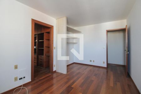 Apartamento à venda com 388m², 4 quartos e 4 vagas Apartamento à venda com 388m², 4 quartos e 4 vagasQuarto 01