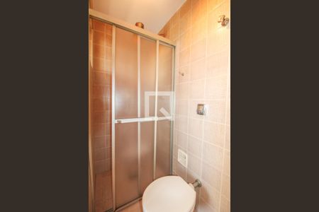 Apartamento à venda com 388m², 4 quartos e 4 vagas Apartamento à venda com 388m², 4 quartos e 4 vagasÁrea de Serviço