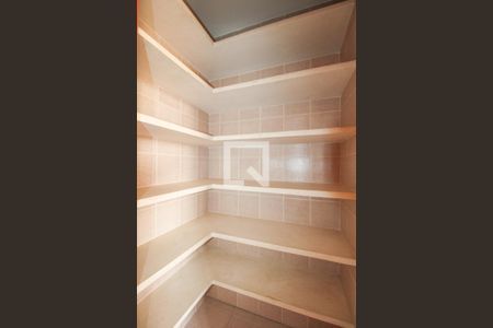 Apartamento à venda com 388m², 4 quartos e 4 vagas Apartamento à venda com 388m², 4 quartos e 4 vagasÁrea de Serviço