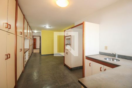 Apartamento à venda com 388m², 4 quartos e 4 vagas Apartamento à venda com 388m², 4 quartos e 4 vagasCozinha