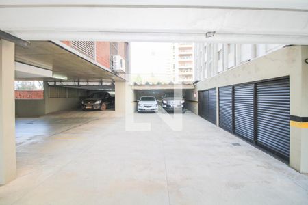 Apartamento à venda com 388m², 4 quartos e 4 vagas Apartamento à venda com 388m², 4 quartos e 4 vagasÁrea comum