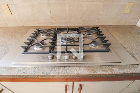 Apartamento à venda com 388m², 4 quartos e 4 vagas Apartamento à venda com 388m², 4 quartos e 4 vagasCozinha