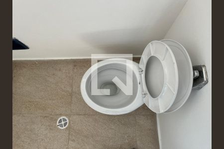 Casa à venda com 430m², 5 quartos e 3 vagasEdícula/Banheiro 2
