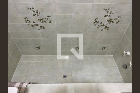 Casa à venda com 430m², 5 quartos e 3 vagasBanheiro 1