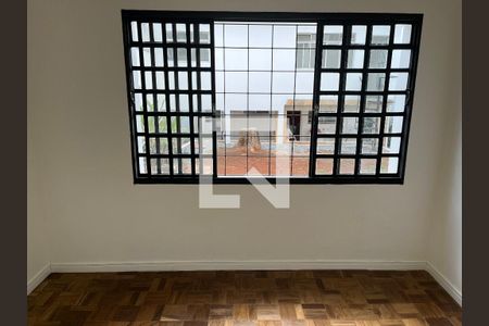 Casa à venda com 430m², 5 quartos e 3 vagasEdícula/Quarto 2