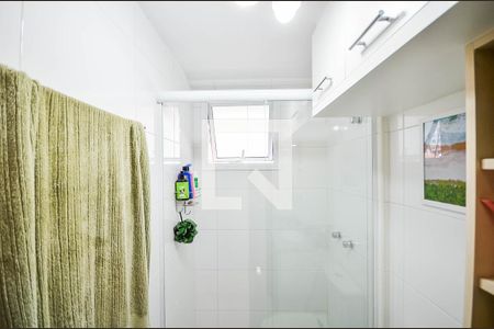 Apartamento à venda com 67m², 2 quartos e 1 vaga Apartamento à venda com 67m², 2 quartos e 1 vagaBanheiro Social