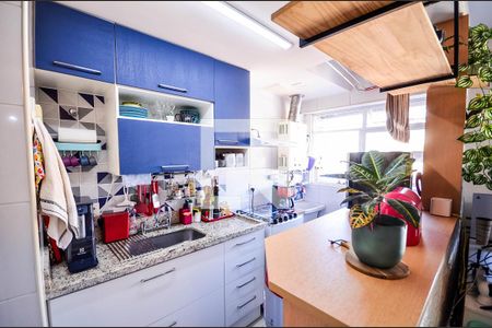 Apartamento à venda com 67m², 2 quartos e 1 vaga Apartamento à venda com 67m², 2 quartos e 1 vagaCozinha e Área de Serviço