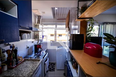 Apartamento à venda com 67m², 2 quartos e 1 vaga Apartamento à venda com 67m², 2 quartos e 1 vagaCozinha e Área de Serviço