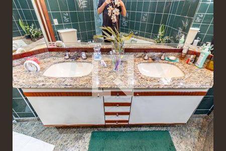 Apartamento à venda com 169m², 3 quartos e 3 vagasBanheiro da Suíte 3