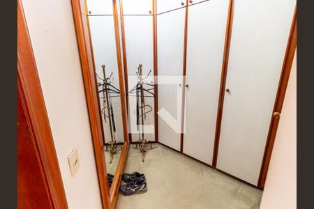 Apartamento à venda com 169m², 3 quartos e 3 vagasSuíte 3 - Closet