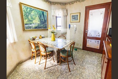 Apartamento à venda com 169m², 3 quartos e 3 vagasCopa