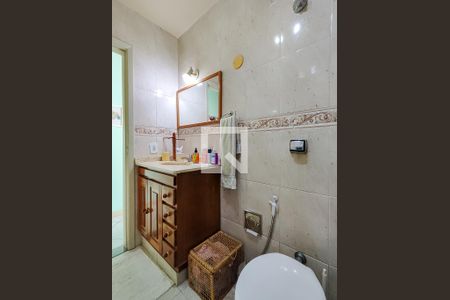 Apartamento à venda com 70m², 2 quartos e 1 vaga Apartamento à venda com 70m², 2 quartos e 1 vagaBanheiro Corredor