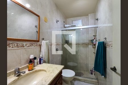 Apartamento à venda com 70m², 2 quartos e 1 vaga Apartamento à venda com 70m², 2 quartos e 1 vagaBanheiro Corredor