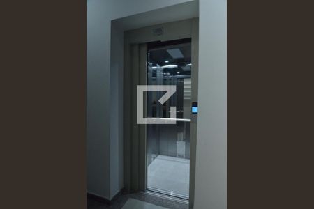 Apartamento à venda com 69m², 3 quartos e 2 vagasElevador/área comum